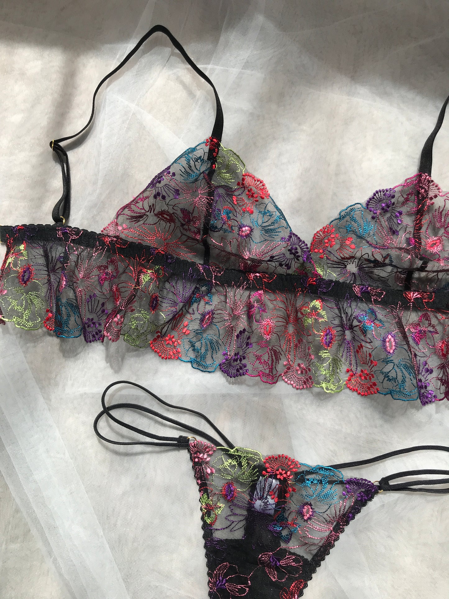 Calithea Frilly Bralette