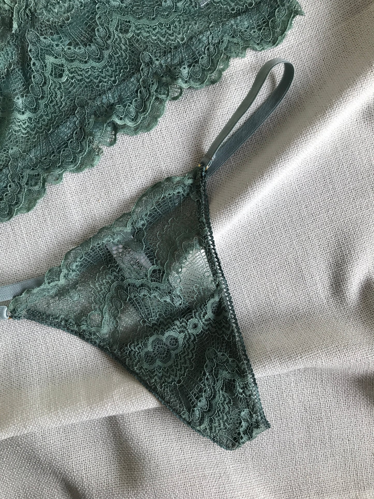 Sage G-String