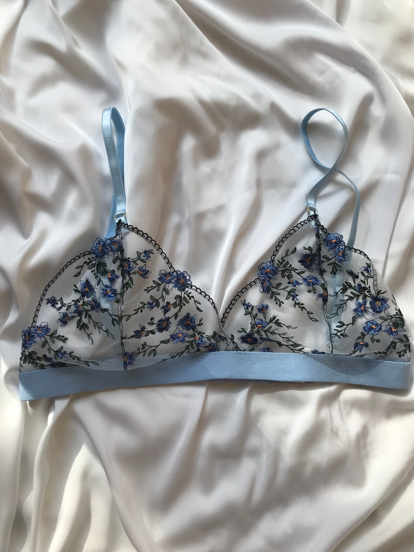 Zhenya Triangle Bralette