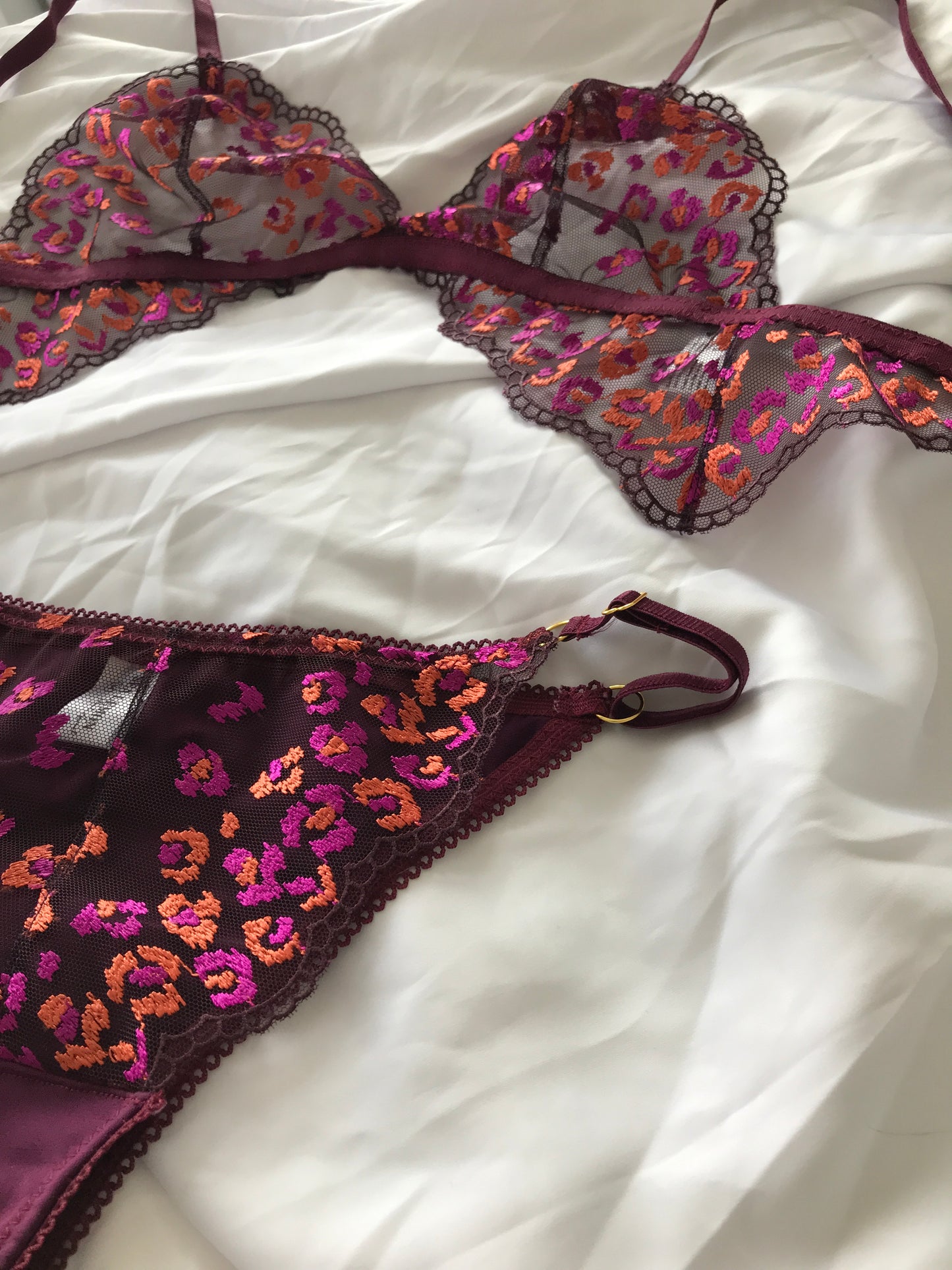 Mia Bikini