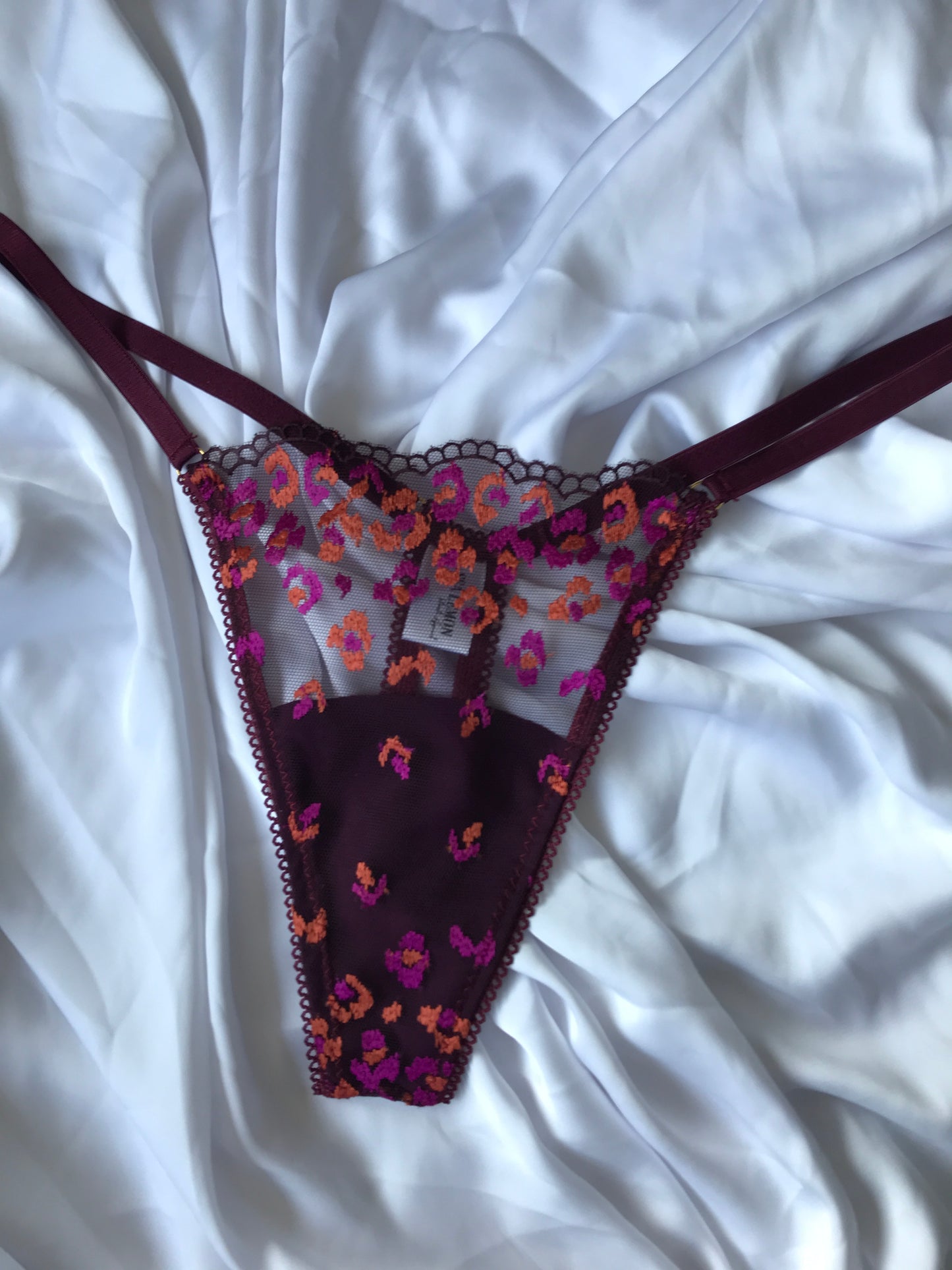 Mia G-String