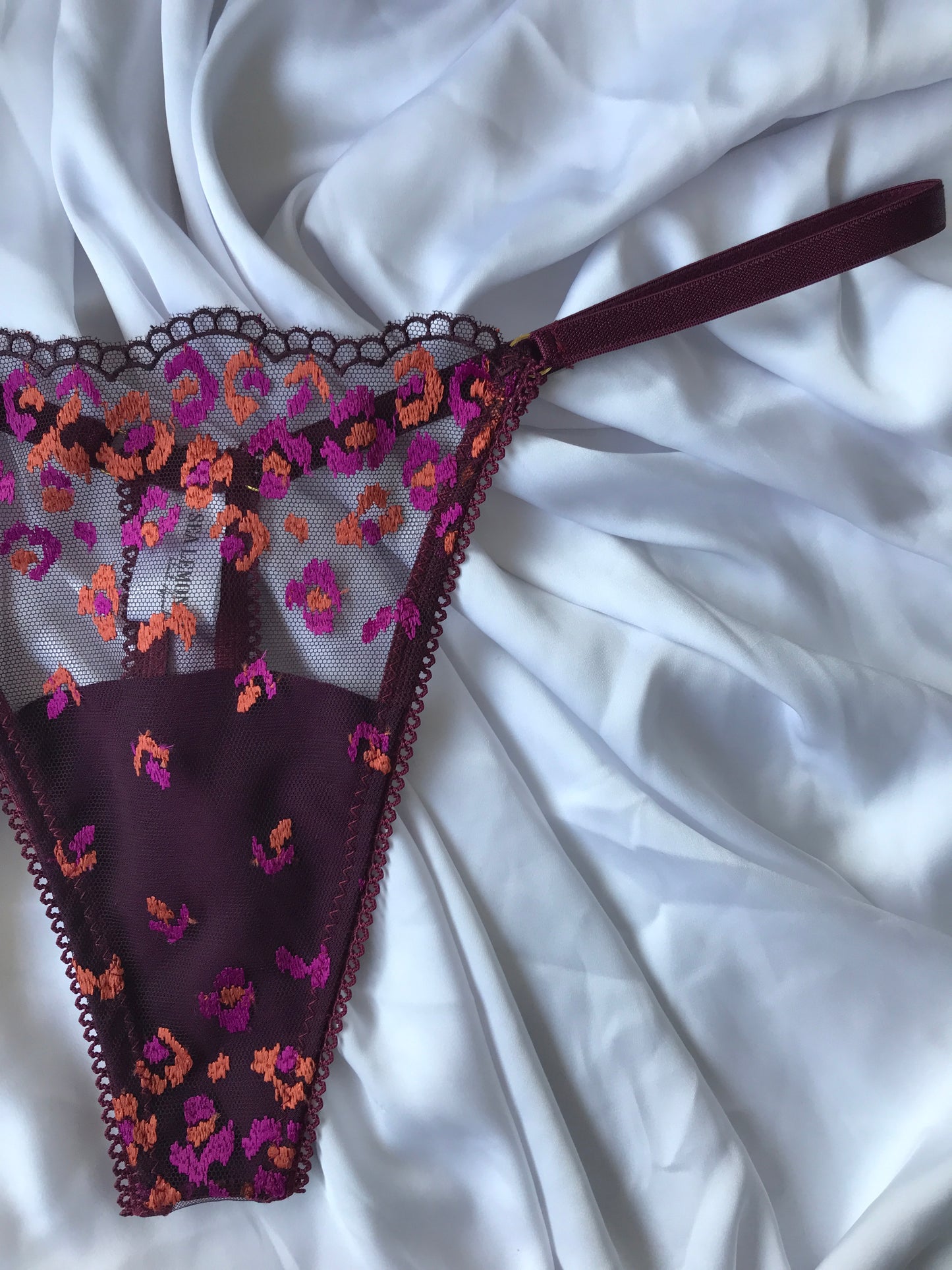 Mia G-String