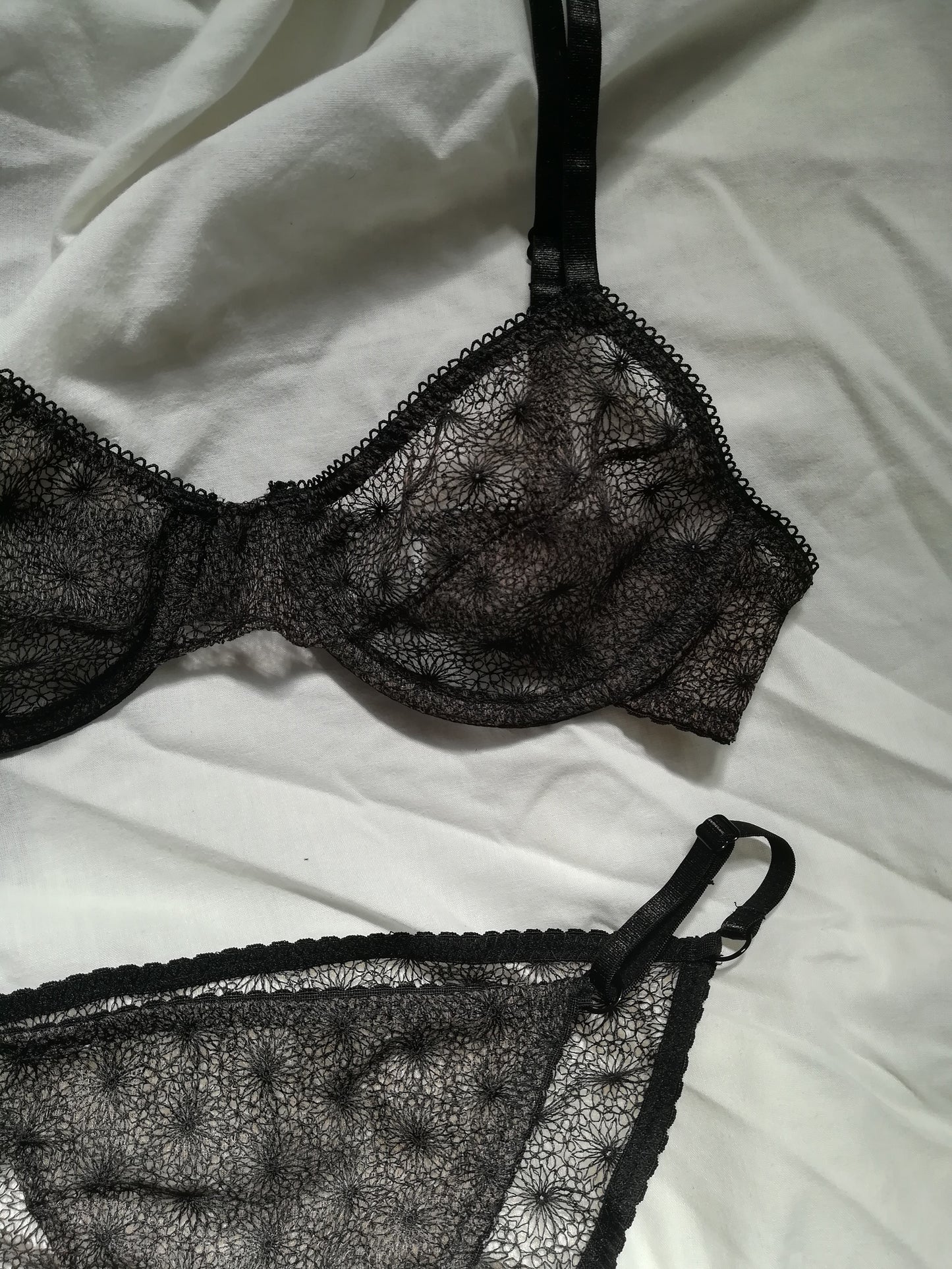 Lotte Lace Tanga